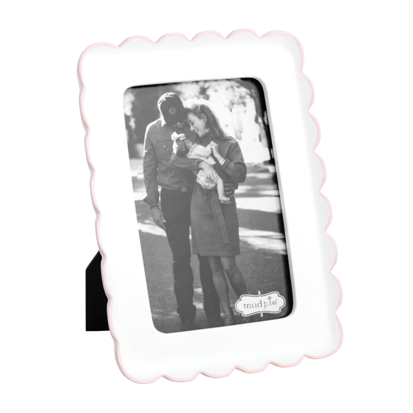Mud Pie Pink Scalloped Resin Frame