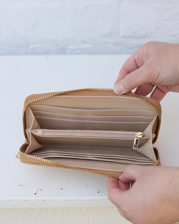 Caroline Hill Penelope Wallet - Natural Lattice