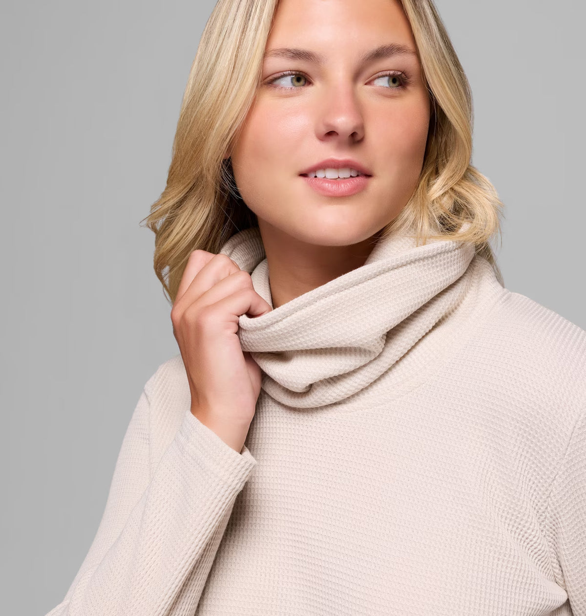Columbia Women's Holly Hideaway Waffle Cowl Neck Pullover
