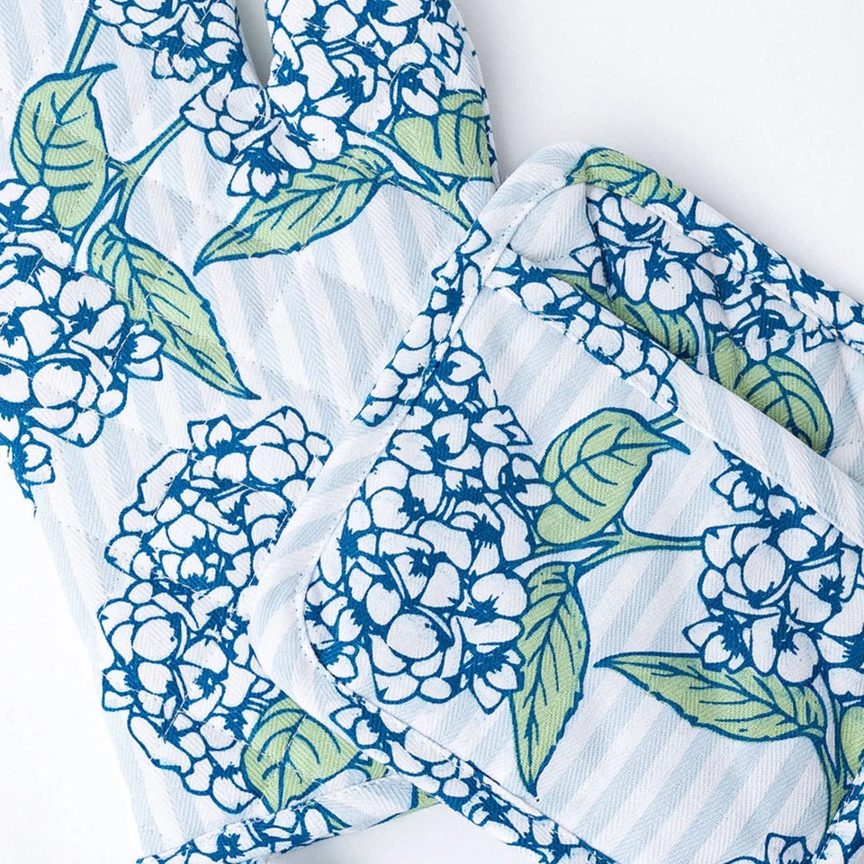 8 Oak Lane Hydrangea Stem Oven Mitt Set