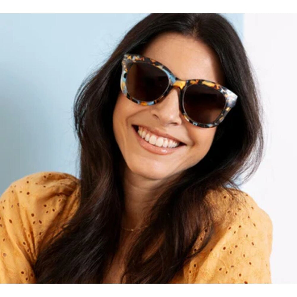 Peepers Center Stage Bifocal Sunglasses – Blue Quartz