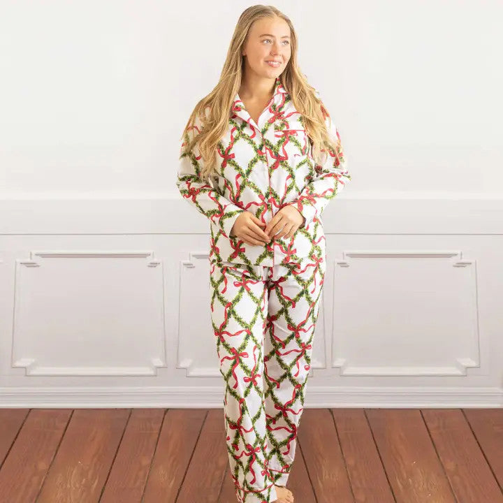 8 Oak Lane Women's Deck the Halls Flannel PJ Set