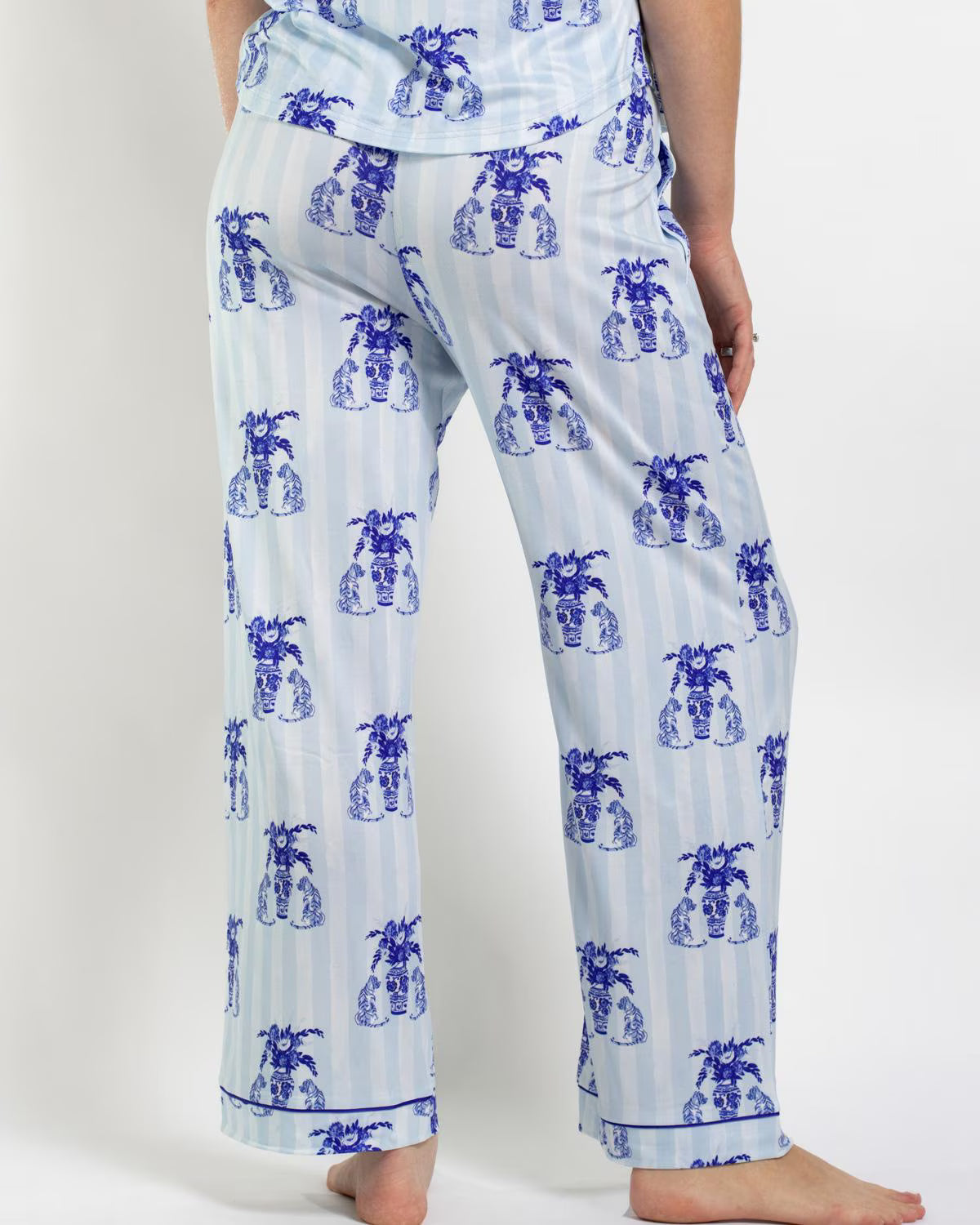 The Royal Standard Women's Callie Tiger Sleep Pants
