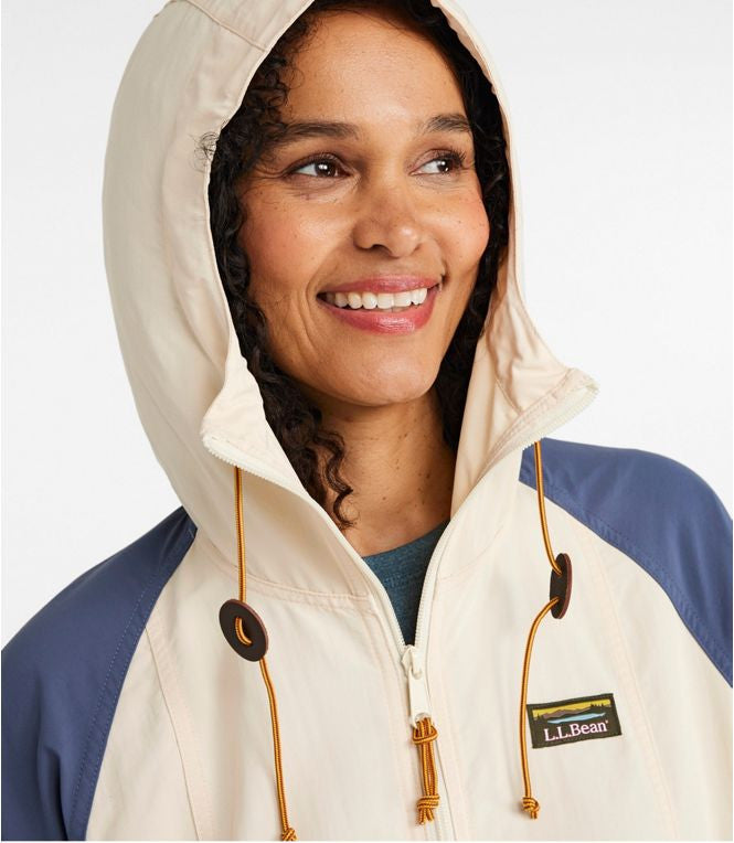 L.L. Bean Women's Mountain Classic Anorak - Natural/Mineral Blue