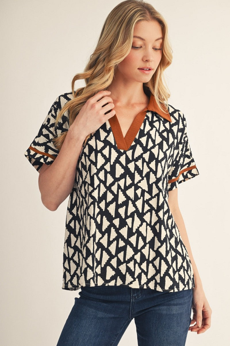 Jodifl Women's Loose Fit Black Print Top - Plus Size