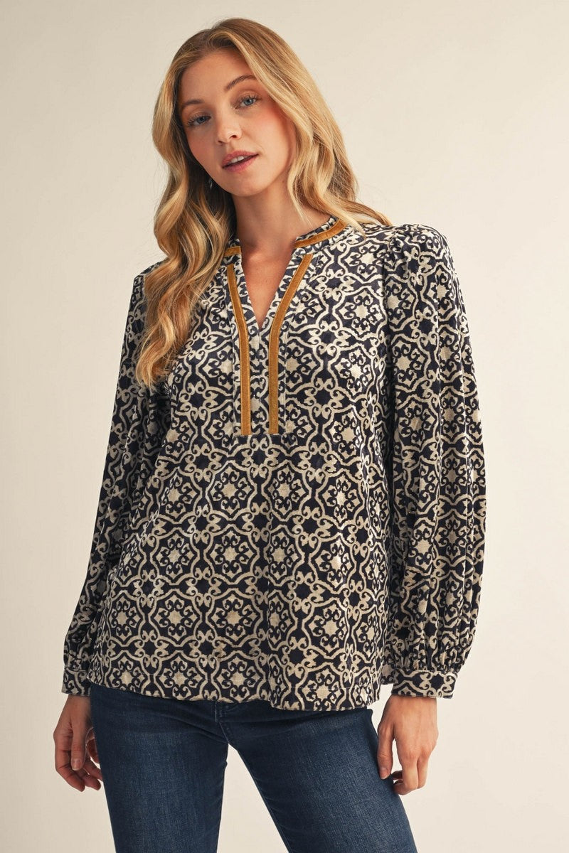 Jodifl Women's Metallic Woven Baroque Velvet Top - Black