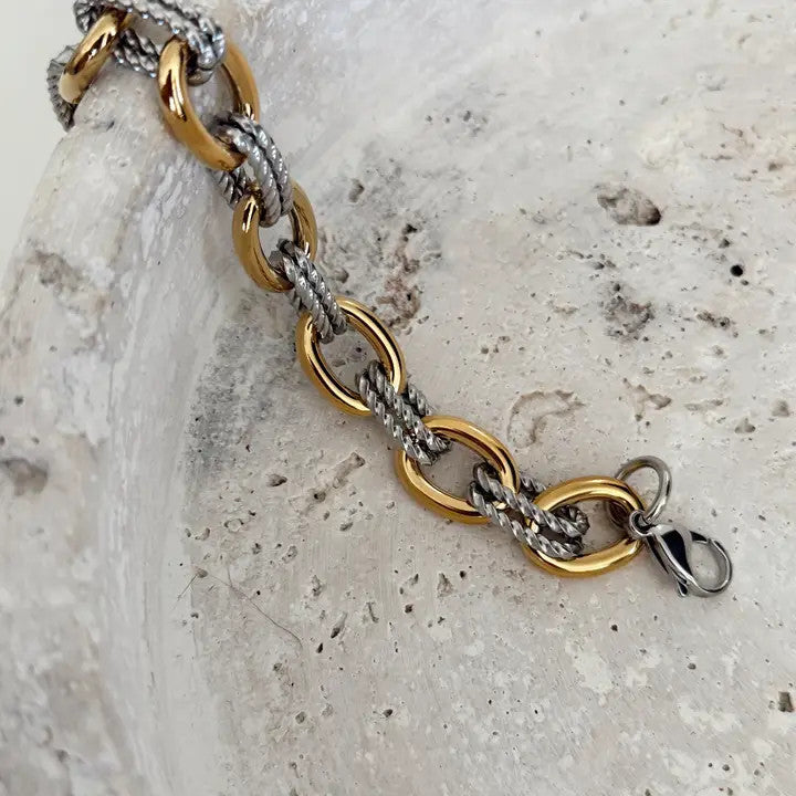 Chansuttpearls Margo Bracelet