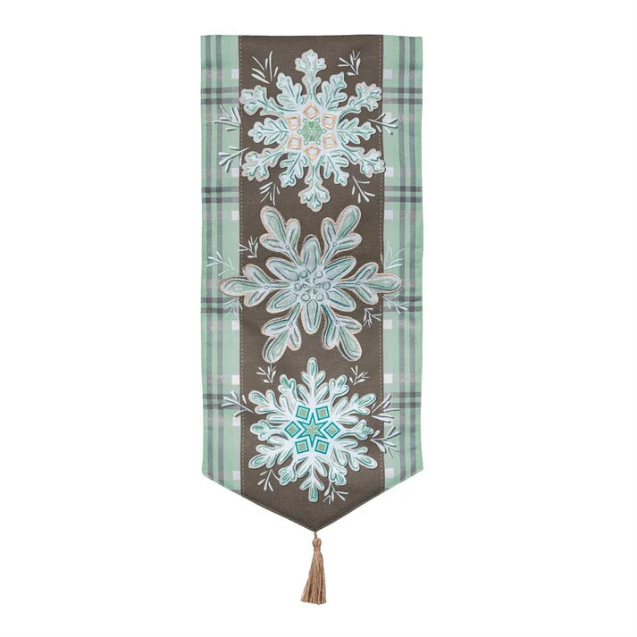 Evergreen Snowflake Trio Everlasting Impressions Garden Flag