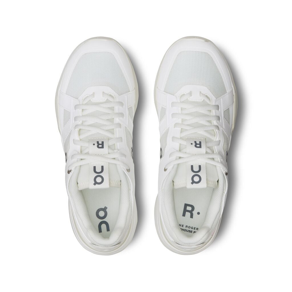 On THE ROGER Clubhouse Pro Men’s Tennis ShoeOn THE ROGER Clubhouse Pro Men’s Tennis Shoe - White/Ice