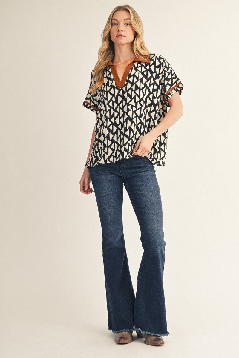 Jodifl Women's Loose Fit Black Print Top - Plus Size