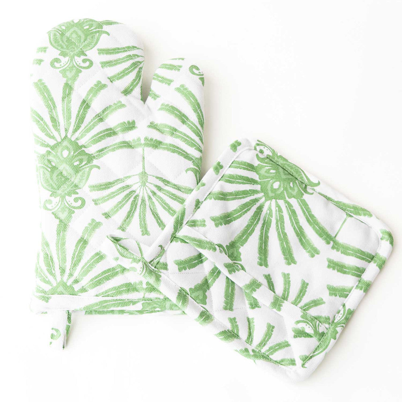 8 Oak Lane Deco Palm Oven Mitt Set