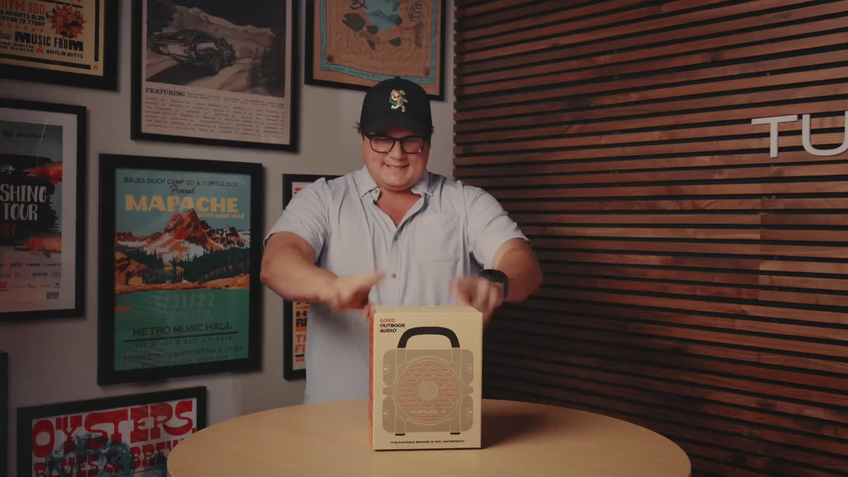 Load video: Turtlebox Cub - Green